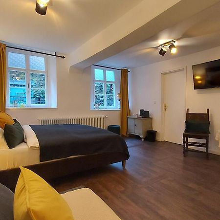 Manoir -1654- Historisch Schlafen In Monschaus Altstadt Rom bilde