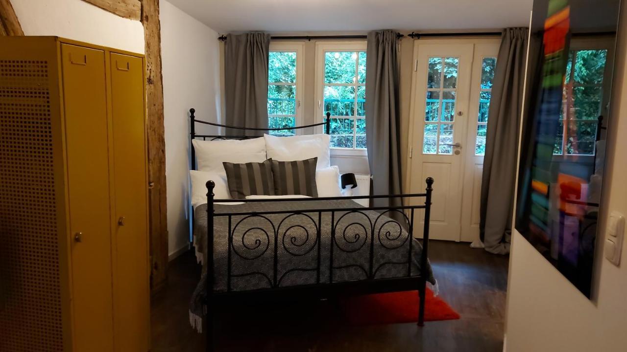 Manoir -1654- Historisch Schlafen In Monschaus Altstadt Eksteriør bilde