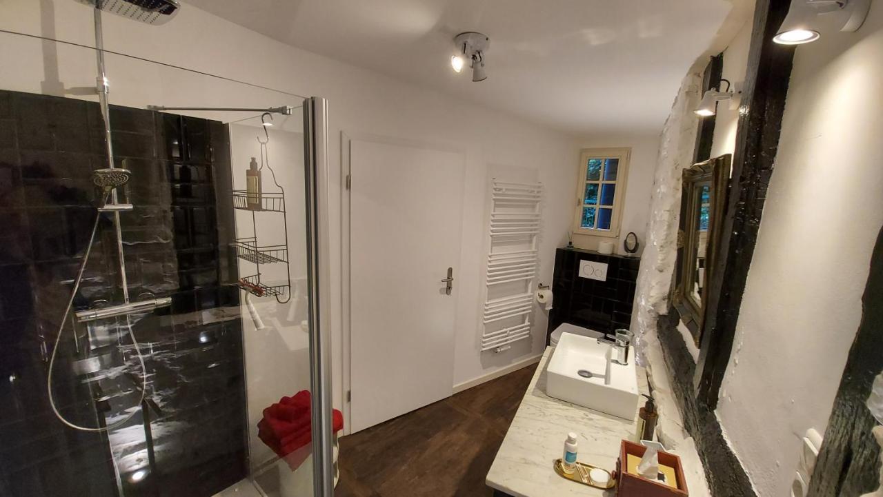 Manoir -1654- Historisch Schlafen In Monschaus Altstadt Eksteriør bilde